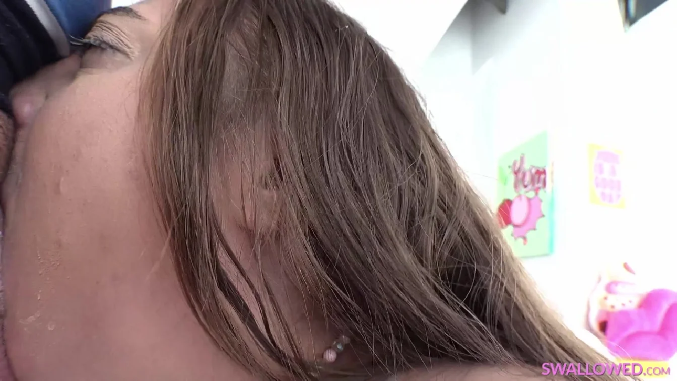 Swallowed Gia Derza XXX